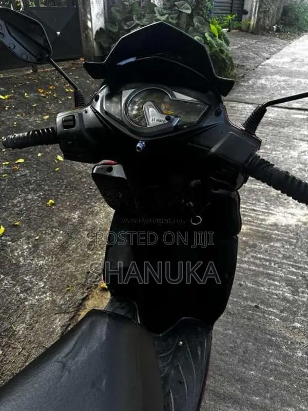 Hero Dash VX 2017 Motorbike (Used)