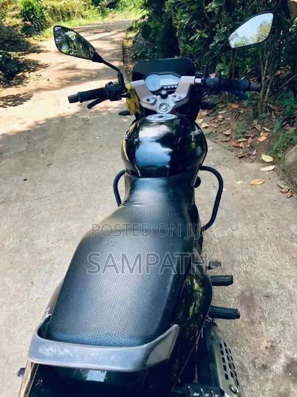 Bajaj Pulsar 2010 Motorbike (Used)