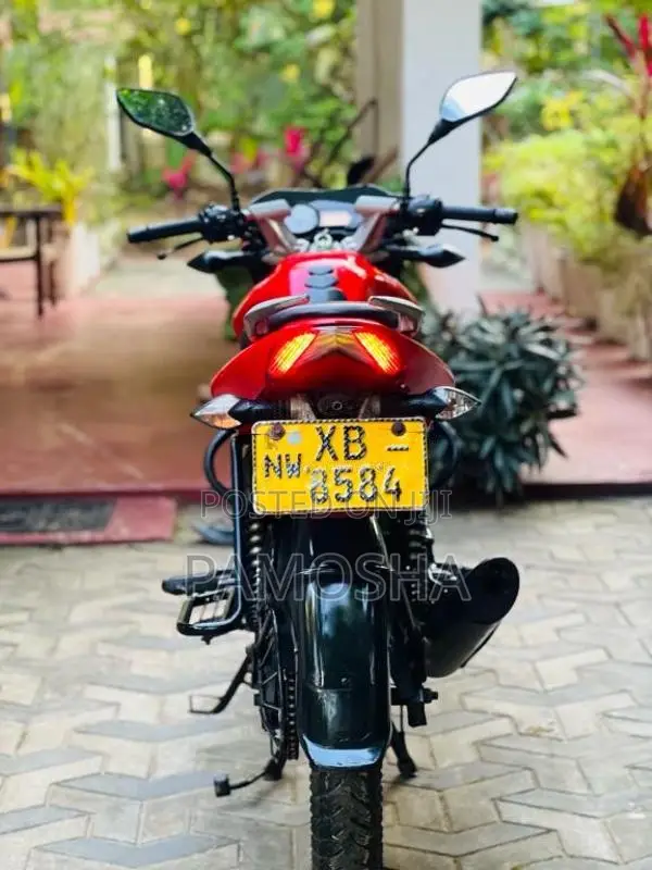 Bajaj Pulsar 2011 Motorbike (Used)