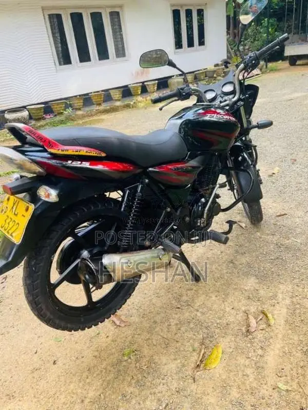 Bajaj Discover 2012 Motorbike (Used)