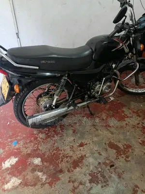 Bajaj CT-100 2004 Motorbike (Used)
