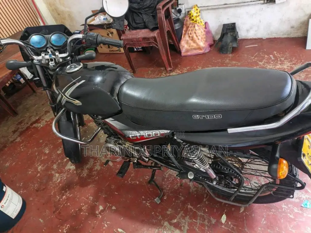 Bajaj CT-100 2004 Motorbike (Used)