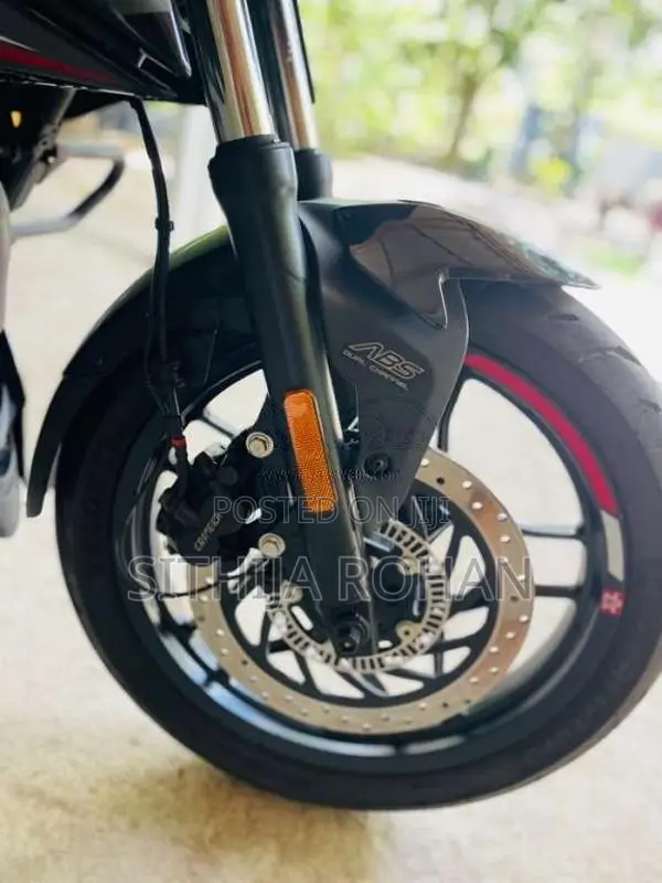 Bajaj Pulsar N160 2025 Motorbike (Used)
