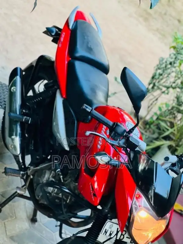 Bajaj Pulsar 2011 Motorbike (Used)