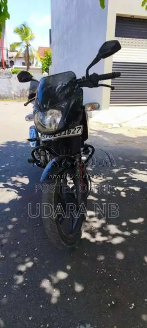 Bajaj Pulsar 2017 Motorbike (Used)