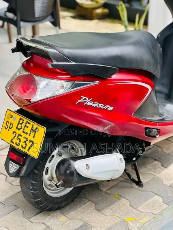 Hero Pleasure 2016 Motorbike (Used)
