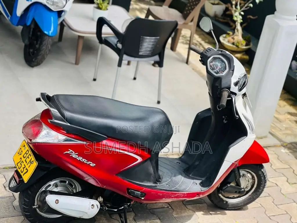 Hero Pleasure 2016 Motorbike (Used)