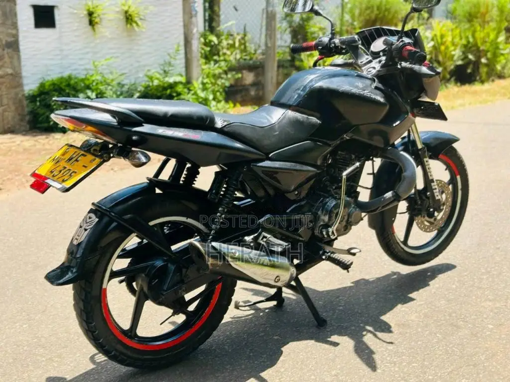 Bajaj Pulsar 135 2011 Motorbike (Used)