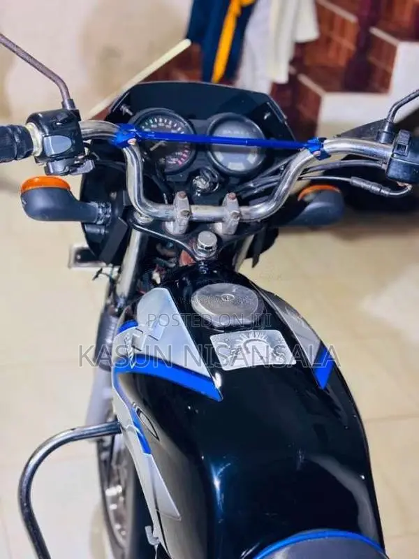 Bajaj CT-100 2011 Motorbike (Used)