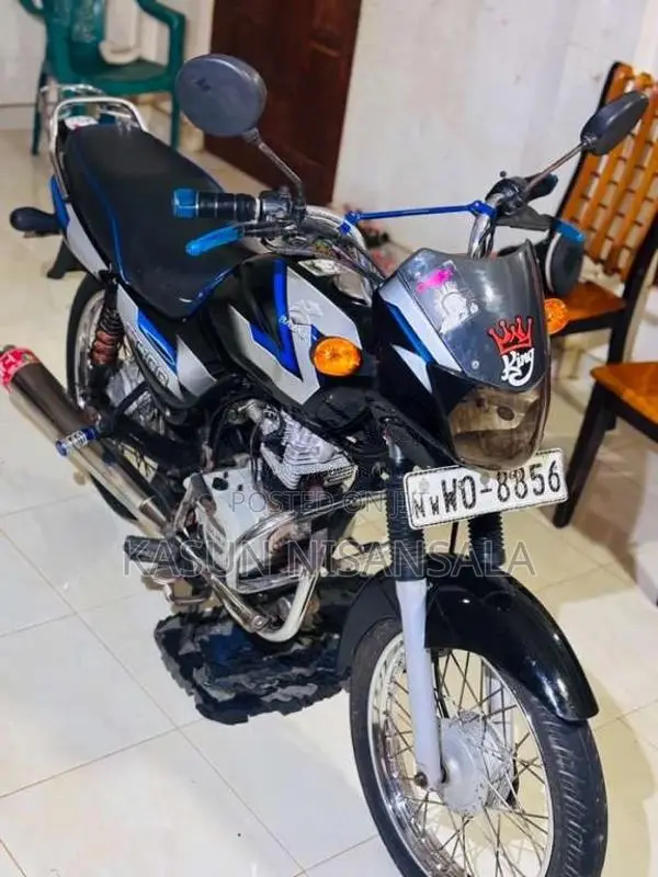 Bajaj CT-100 2011 Motorbike (Used)