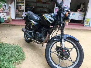 Suzuki GS125 2002 Motorbike (Used)