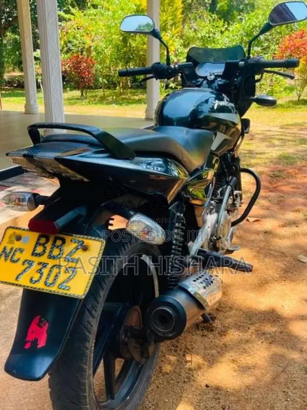 Bajaj Pulsar 2015 Motorbike (Used)
