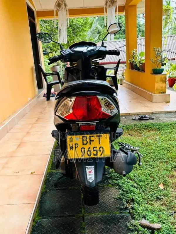 Honda Dio 2017 Motorbike (Used)