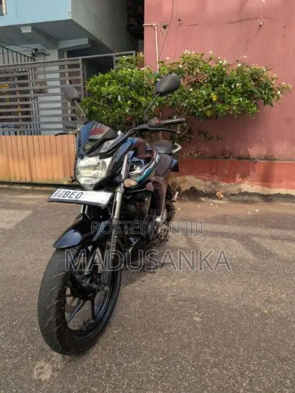 Yamaha FZ 2016 Motorbike (Used)