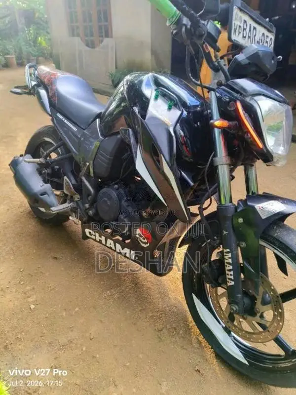 Yamaha Fz 2015 Motorbike (Used)