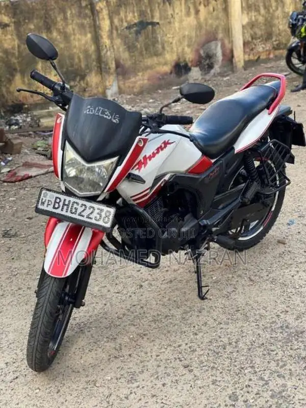 Hero Hunk 2018 Motorbike (Used)