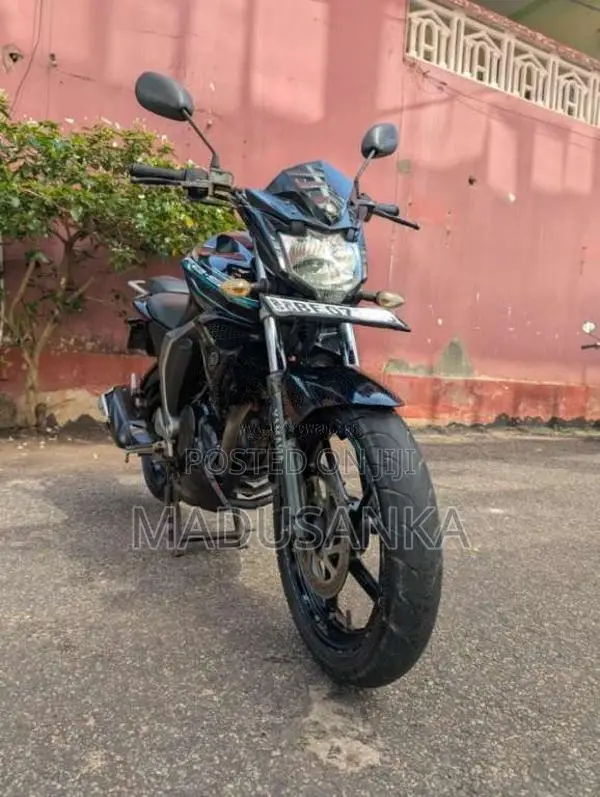 Yamaha FZ 2016 Motorbike (Used)