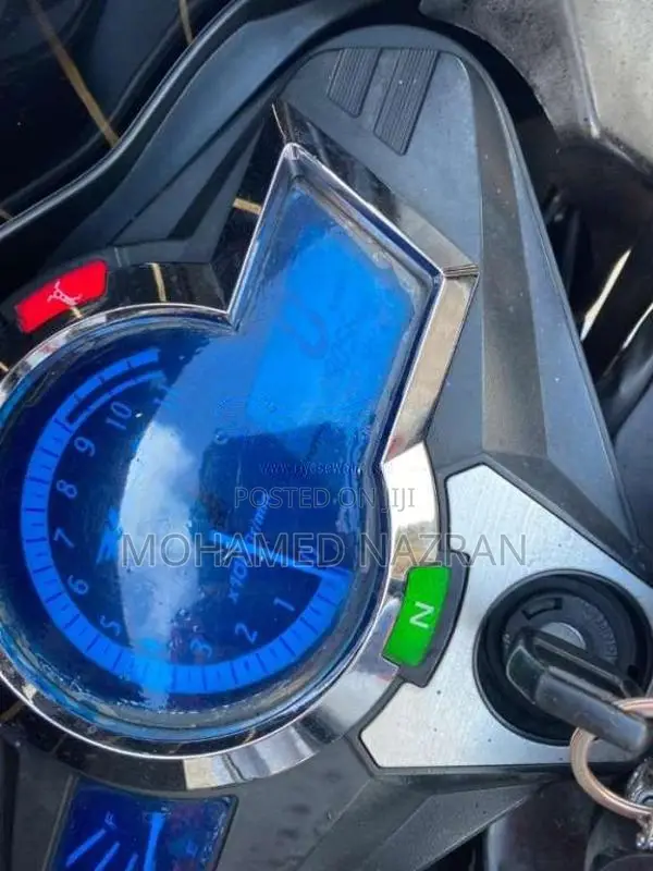Hero Hunk 2018 Motorbike (Used)