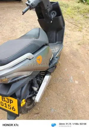 Yadea T5 2025 Motorbike (Used)