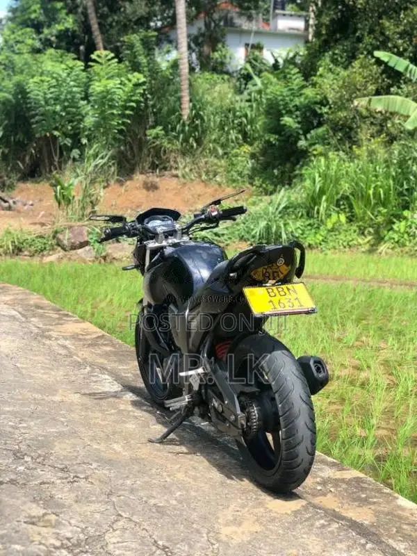 Yamaha FZ-S 2014 Motorbike (Used)