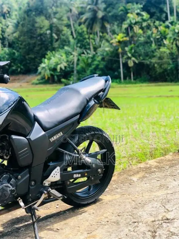Yamaha FZ-S 2014 Motorbike (Used)