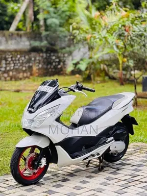 Honda PCX 2014 Motorbike (Used)