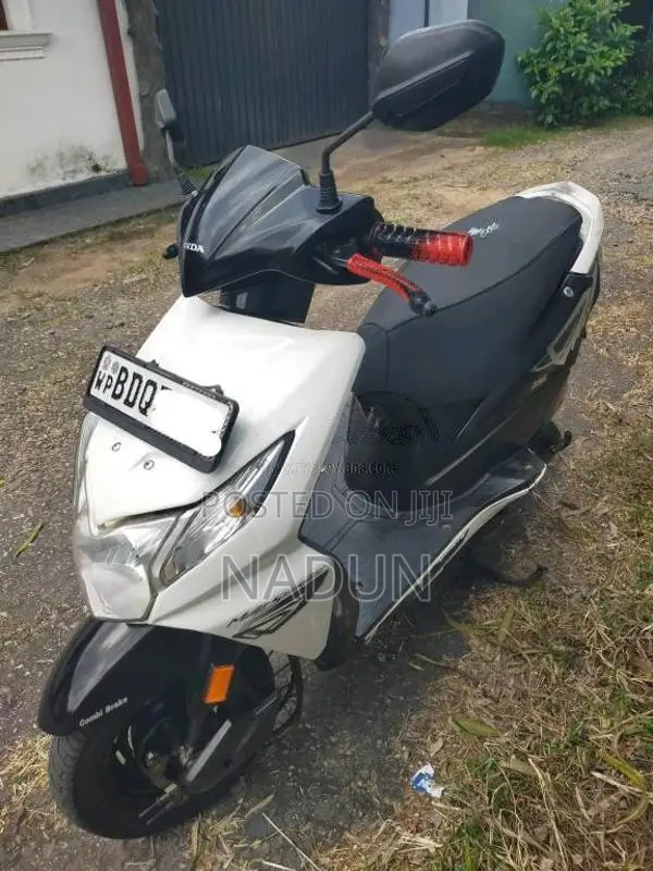 Honda Dio 2016 Motorbike (Used)