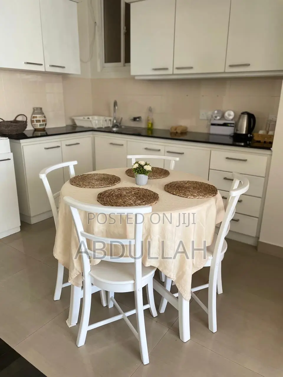 Furnished 3bdrm Apartment in Wellawatte for rent