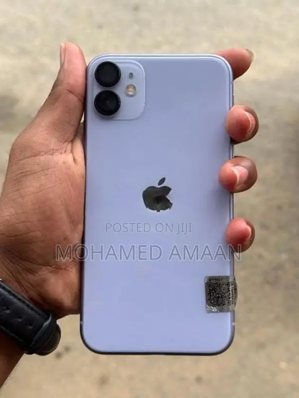 Apple iPhone 11 (Used)