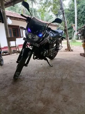 Bajaj Pulsar 150 2016 Motorbike (Used)