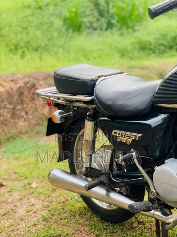 Honda Benly 2001 Motorbike (Used)