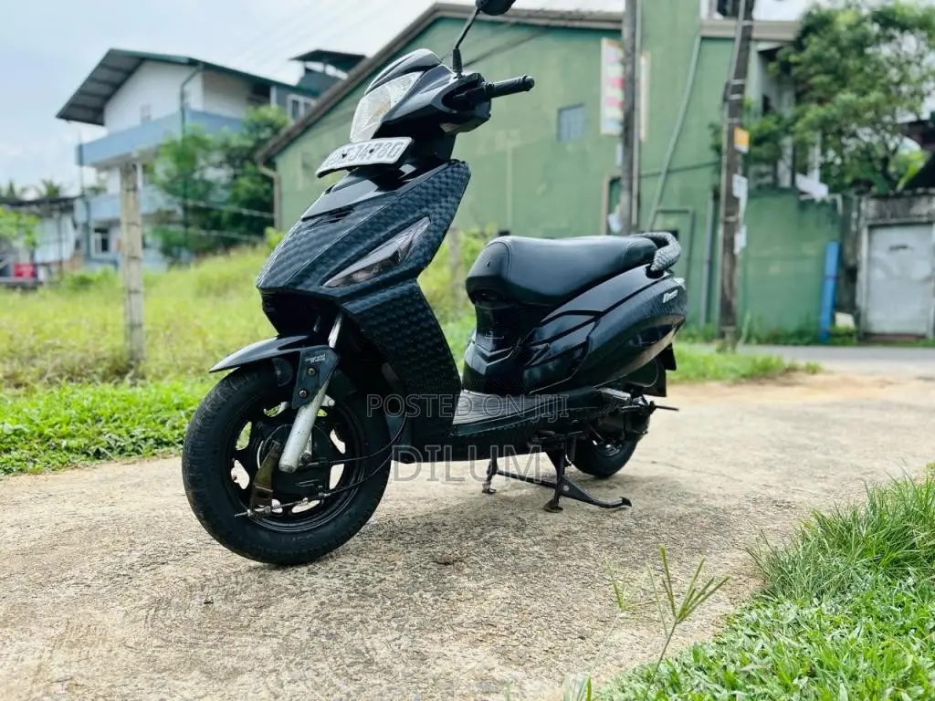 Hero Dash 2016 Motorbike (Used)