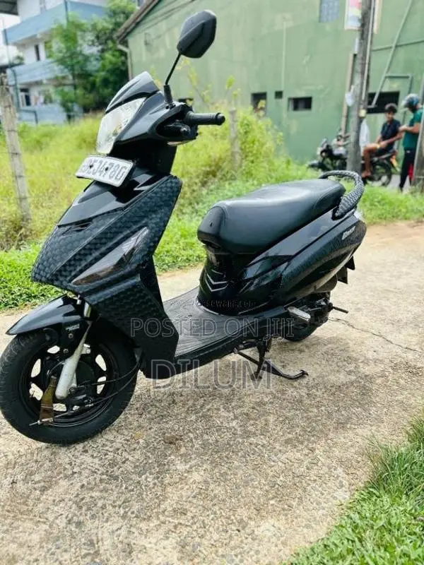 Hero Dash 2016 Motorbike (Used)