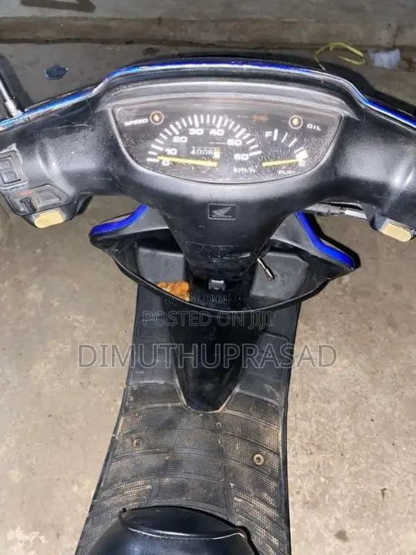 Honda Scooter 2020 Motorbike (Used)