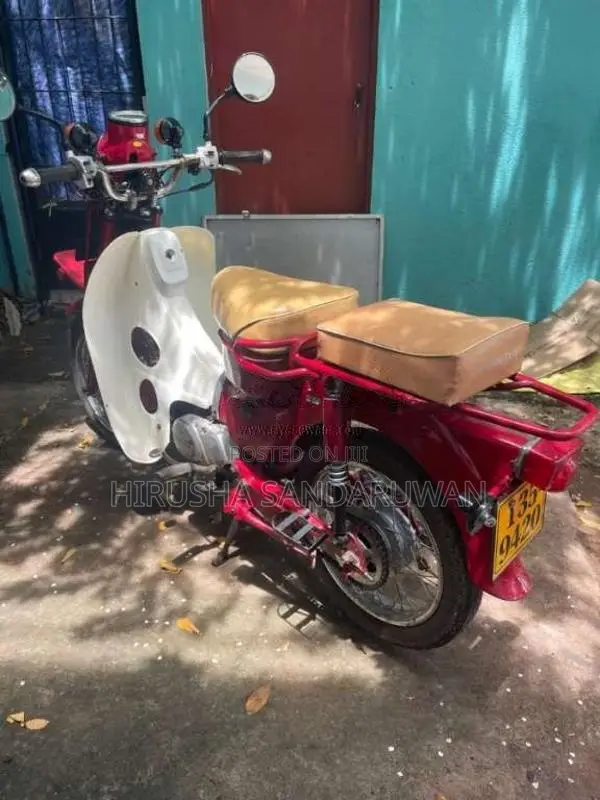 Honda MD 70 1993 Motorbike (Used)