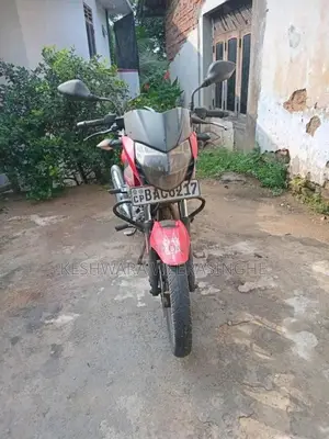 Bajaj Pulsar 135 2014 Motorbike (Used)