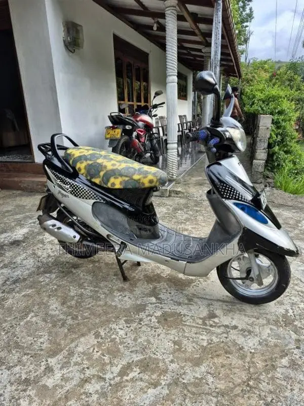 TVS Scooty Pep 2010 Motorbike (Used)