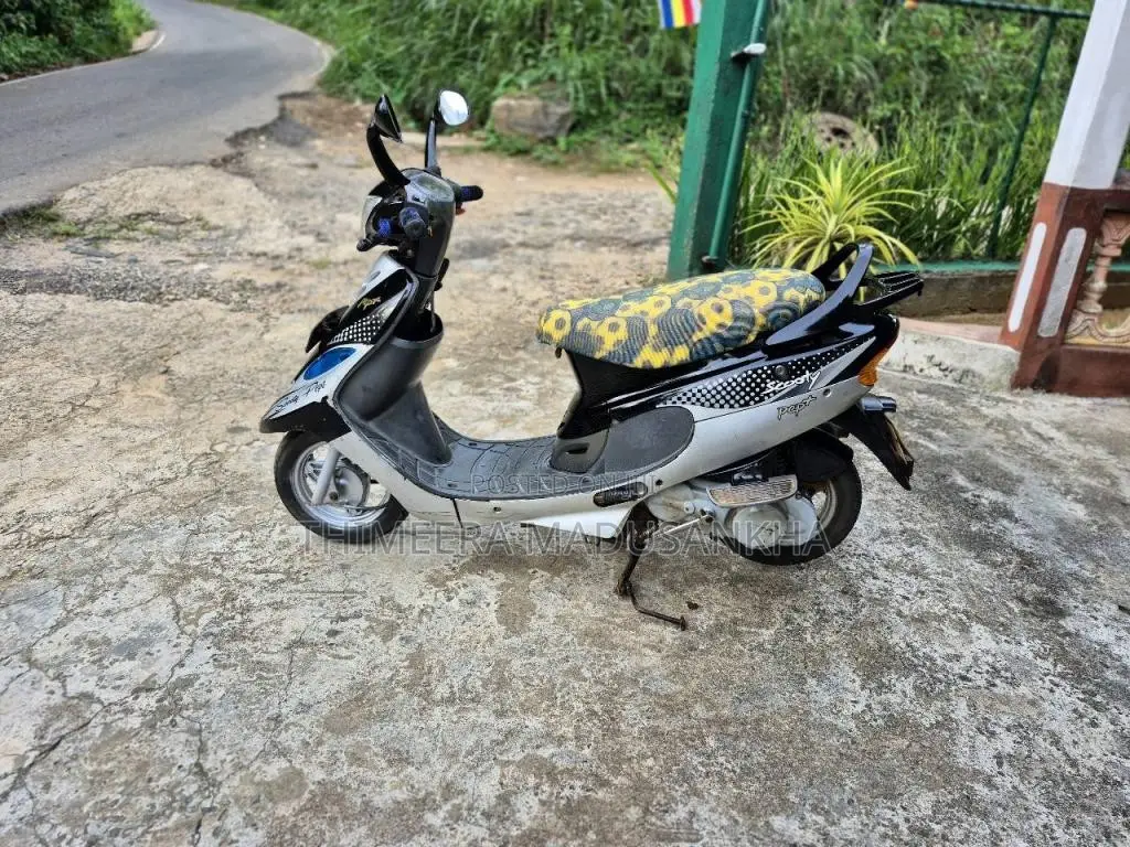 TVS Scooty Pep 2010 Motorbike (Used)