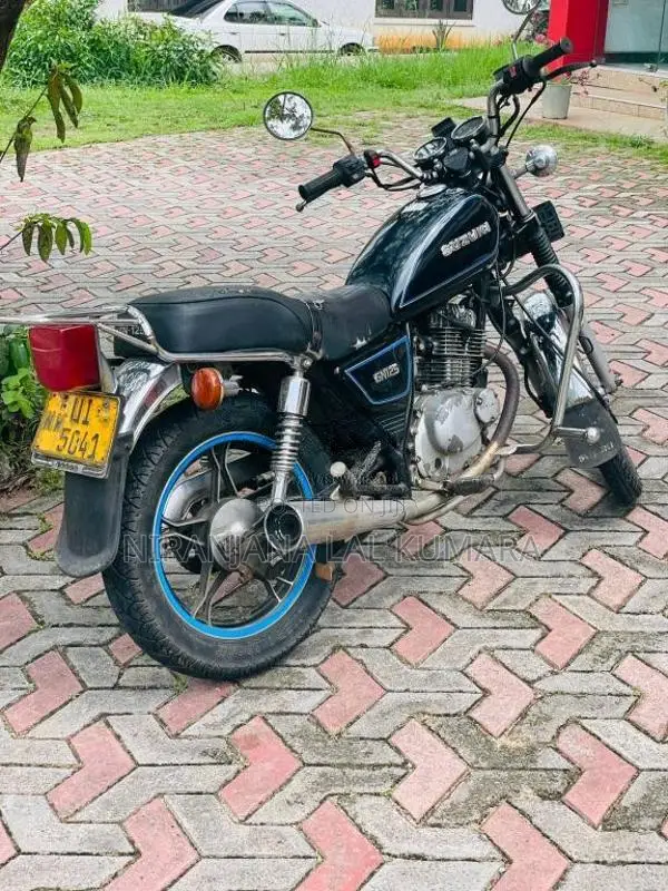 Suzuki GN125 2009 Motorbike (Used)