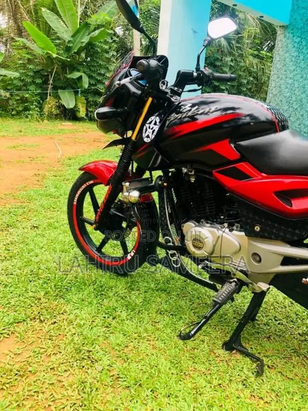 Bajaj Pulsar 150 2016 Motorbike (Used)