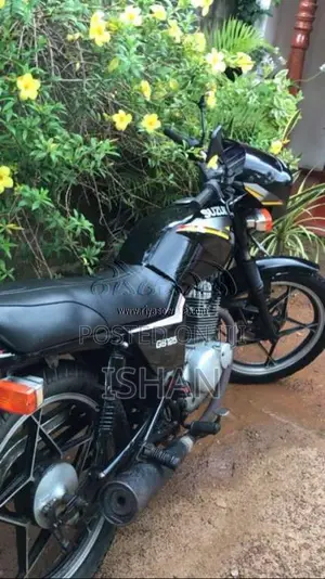 Suzuki GS125 1990 Motorbike (Used)