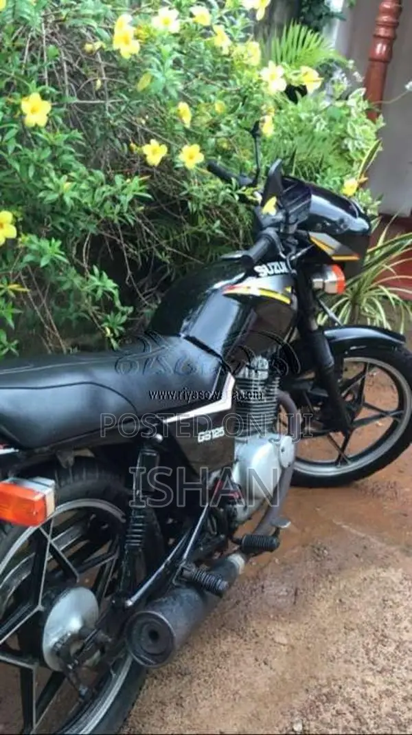 Suzuki GS125 1990 Motorbike (Used)