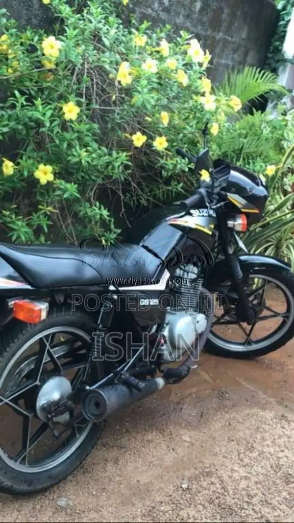 Suzuki GS125 1990 Motorbike (Used)