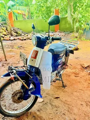 Honda Press Cub 2005 Motorbike (Used)
