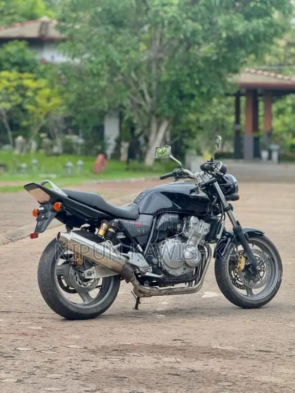 Honda CB4 2013 Motorbike Unregistered (Recondition)