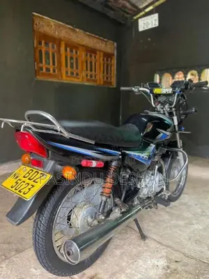 Bajaj CT-100 2016 Motorbike (Used)