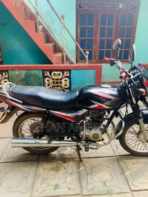 Bajaj CT-100 2018 Motorbike (Used)