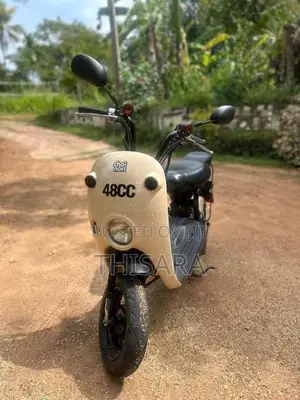 Suzuki Choi Nori 2022 Motorbike (Used)