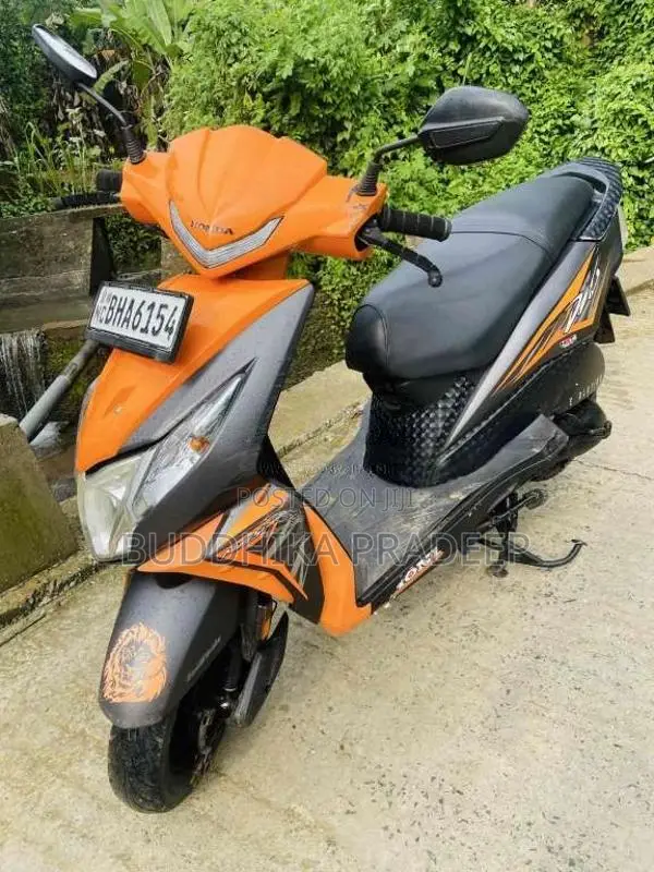 Honda Dio 2019 Motorbike (Used)