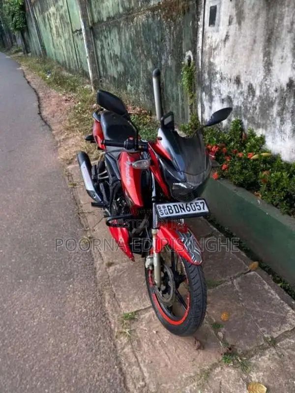 TVS Apache 2016 Motorbike (Used)